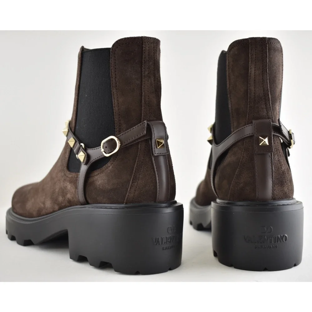 Valentino Rockstud Beatle Brown Suede 55mm Short Ankle Flat Chelsea Boot 38.5